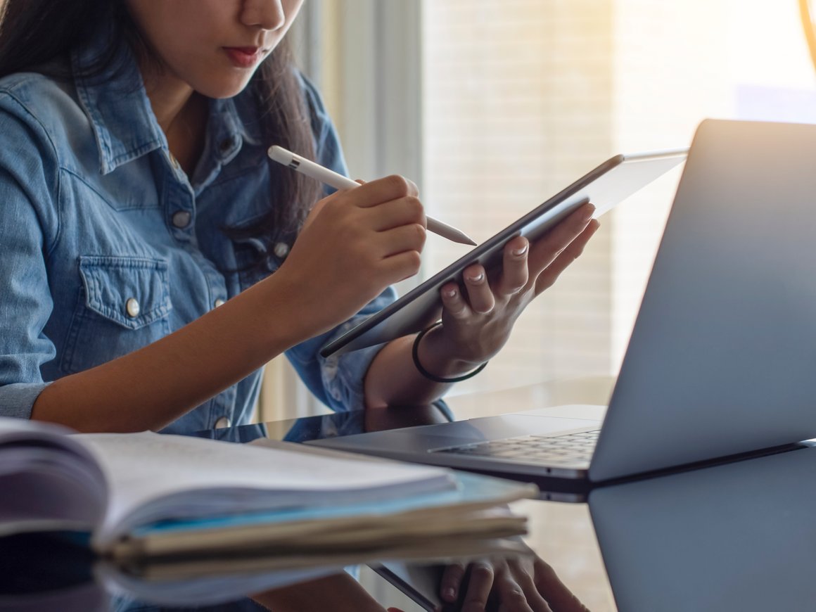 Skyeng купил четверть онлайн-школы маркетинга и дизайна Qmarketing Academy