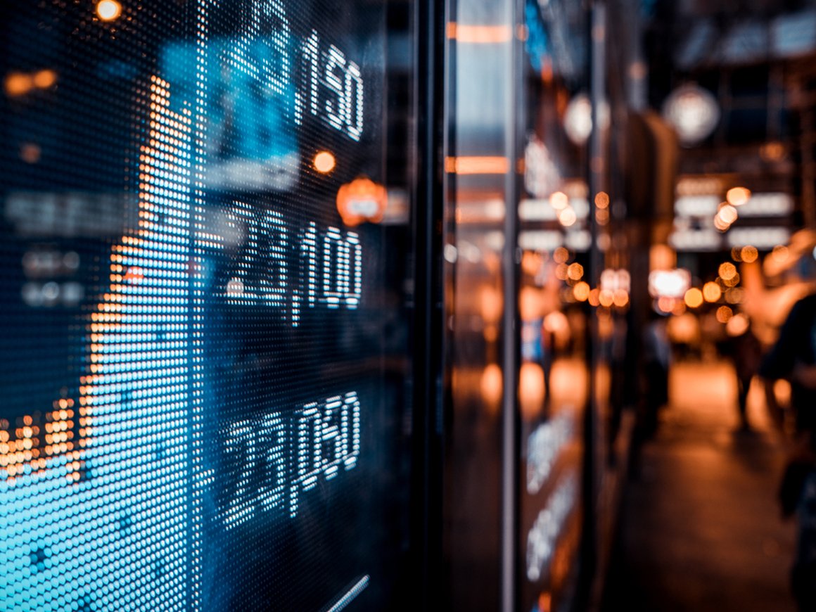 Объем торгов иностранными акциями за день на Мосбирже побил рекорд в 1 млрд рублей