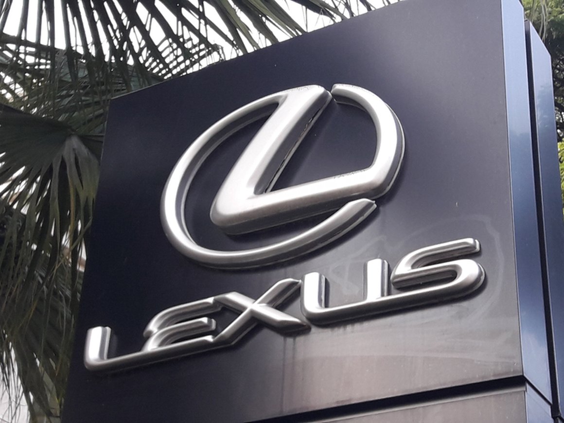 Lexus поддержит российский малый бизнес