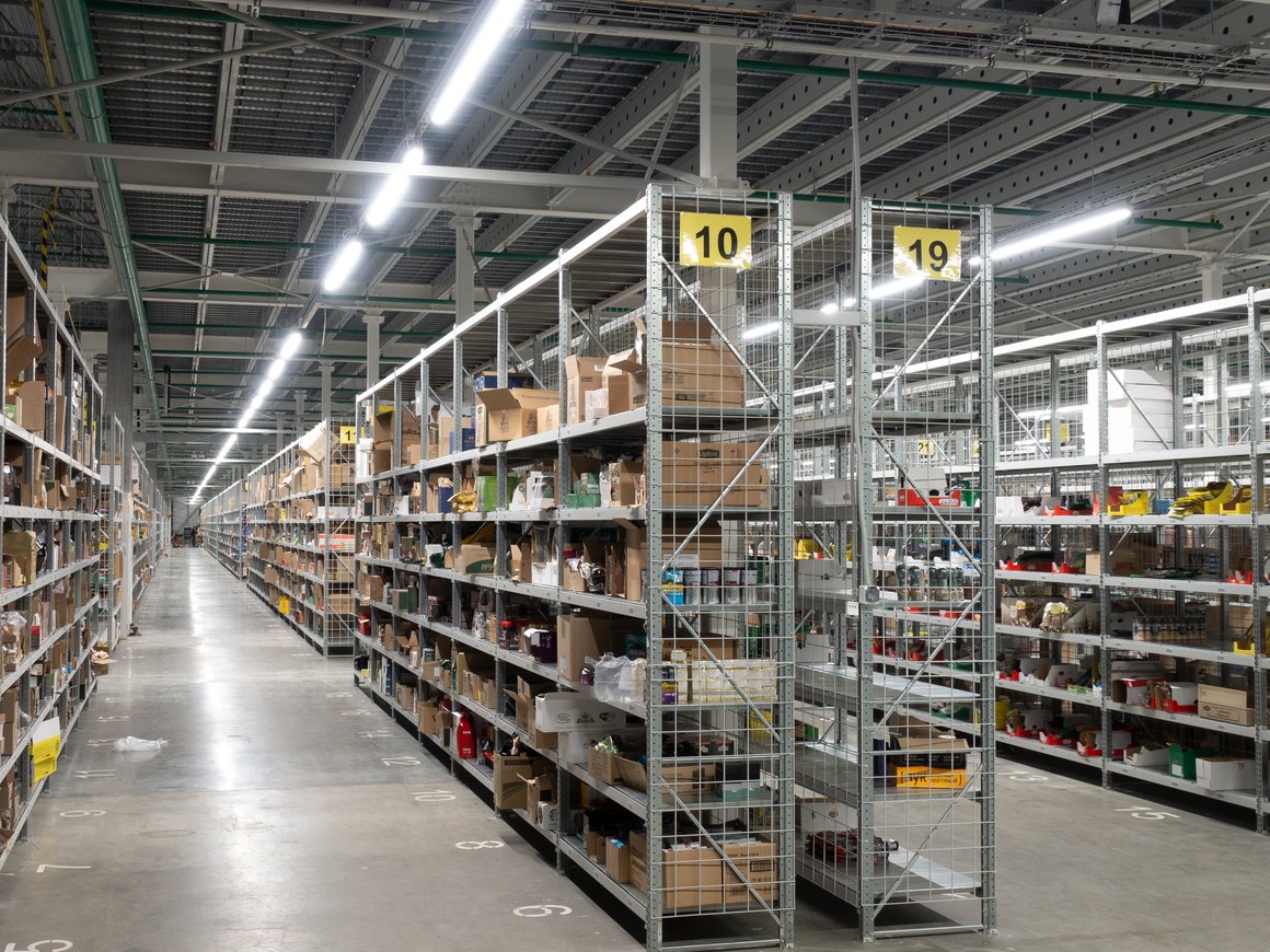 Ozon Express и «Яндекс.Лавка» запустят франшизы