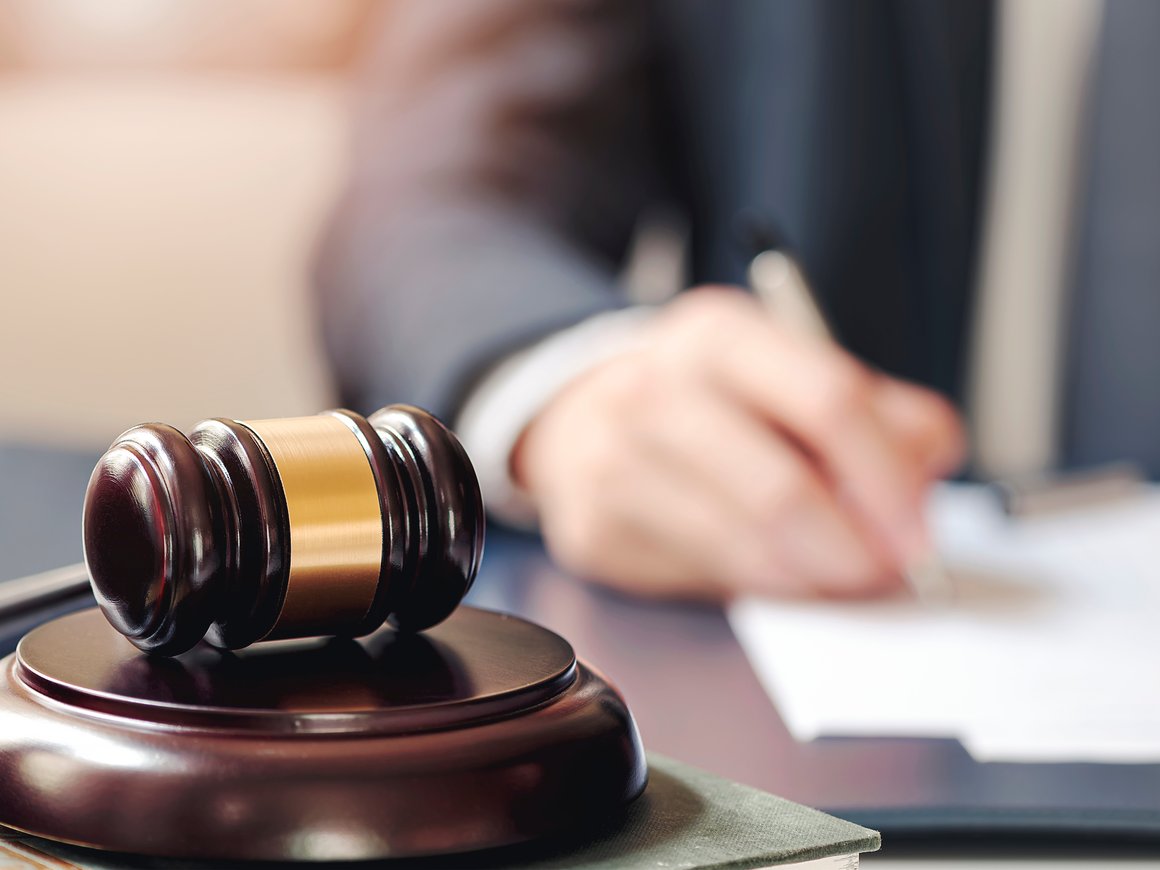 Арестованный руководитель «Нэклис-банка» обвинил совладелицу Касперскую в мошенничестве