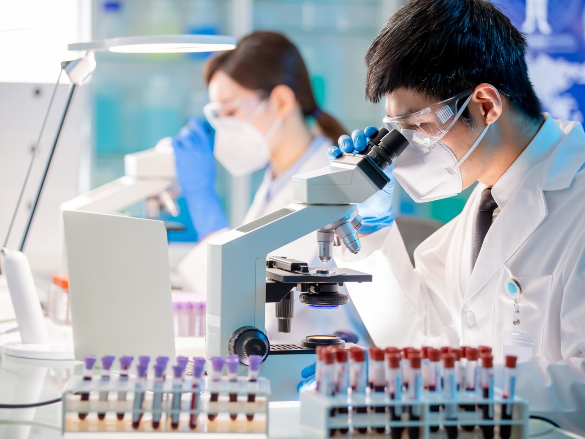 Китайские ученые стали мировыми лидерами по количеству научных статей