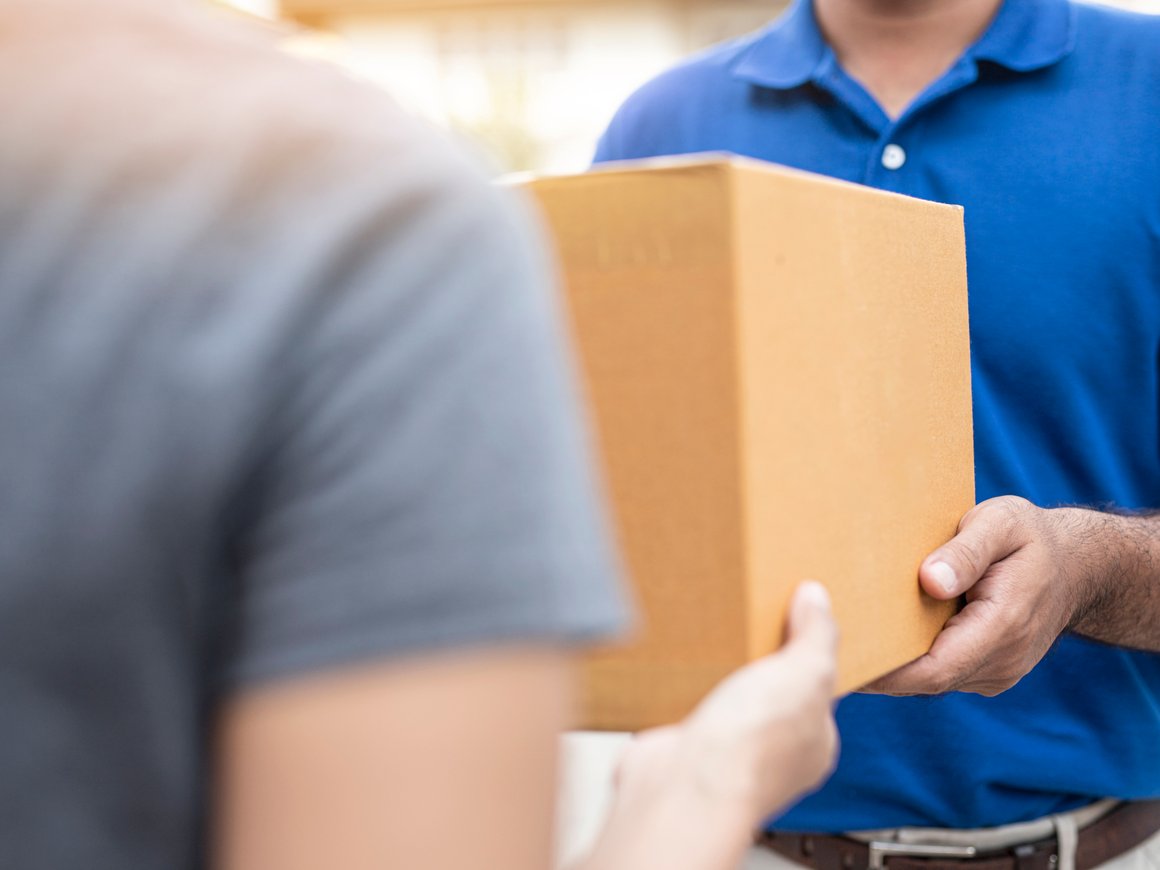 Шесть из десяти продавцов на маркетплейсах сталкивались с «потребительским экстремизмом» — опрос