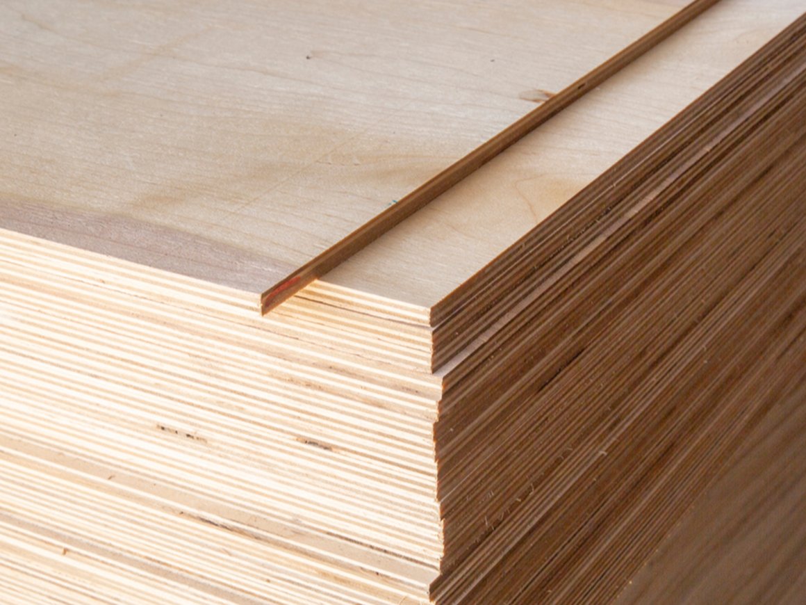 Один из крупнейших в мире производителей фанеры продал бизнес в России