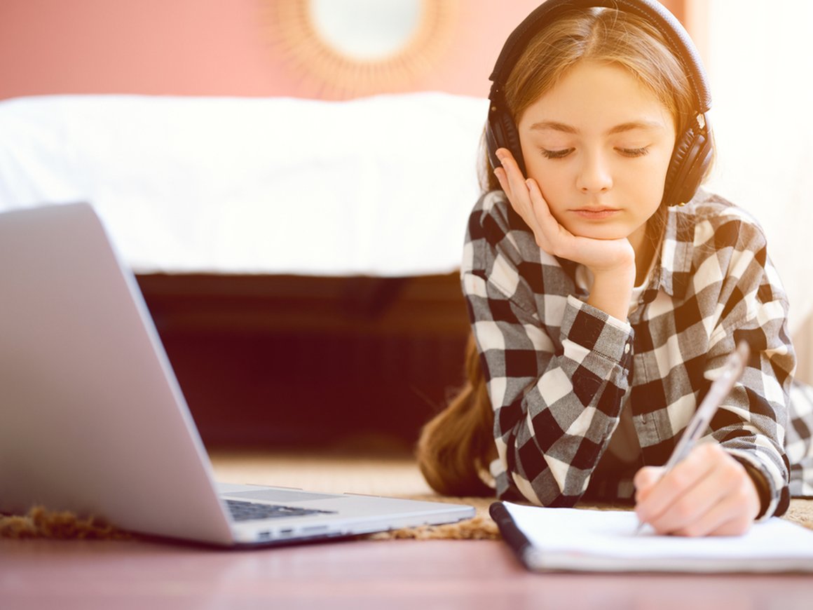 Как учиться дистанционно без нервов: 7 лайфхаков от студентов