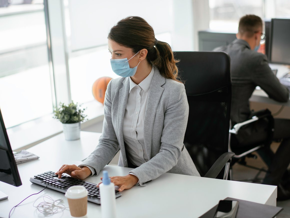 Только 22% компаний малого бизнеса могли рассчитывать на господдержку во время локдауна — опрос