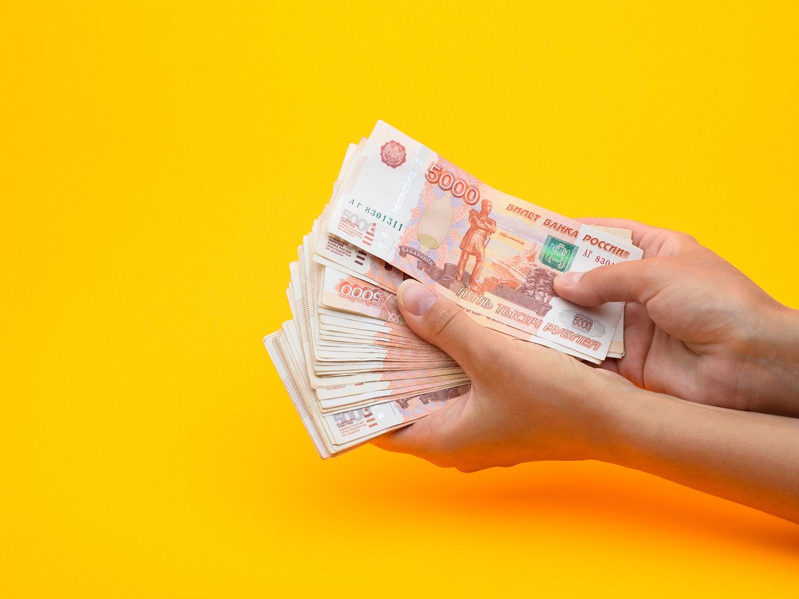 Россияне погасили рекордные 30 млрд рублей просроченных долгов с начала года