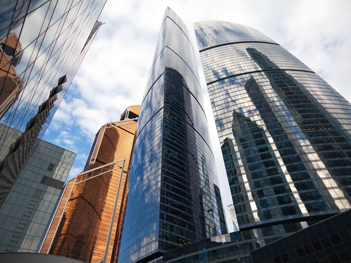 Оценка бизнесом деловой среды в марте упала до минимальных отметок за 10 лет