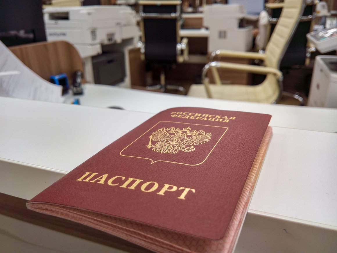 Рекордные денежные переводы из РФ в Казахстан, нехватка принтеров для печати паспортов: главное 29 ноября