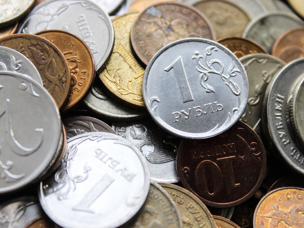 В Госдуме допустили отказ от чеканки рублевых монет