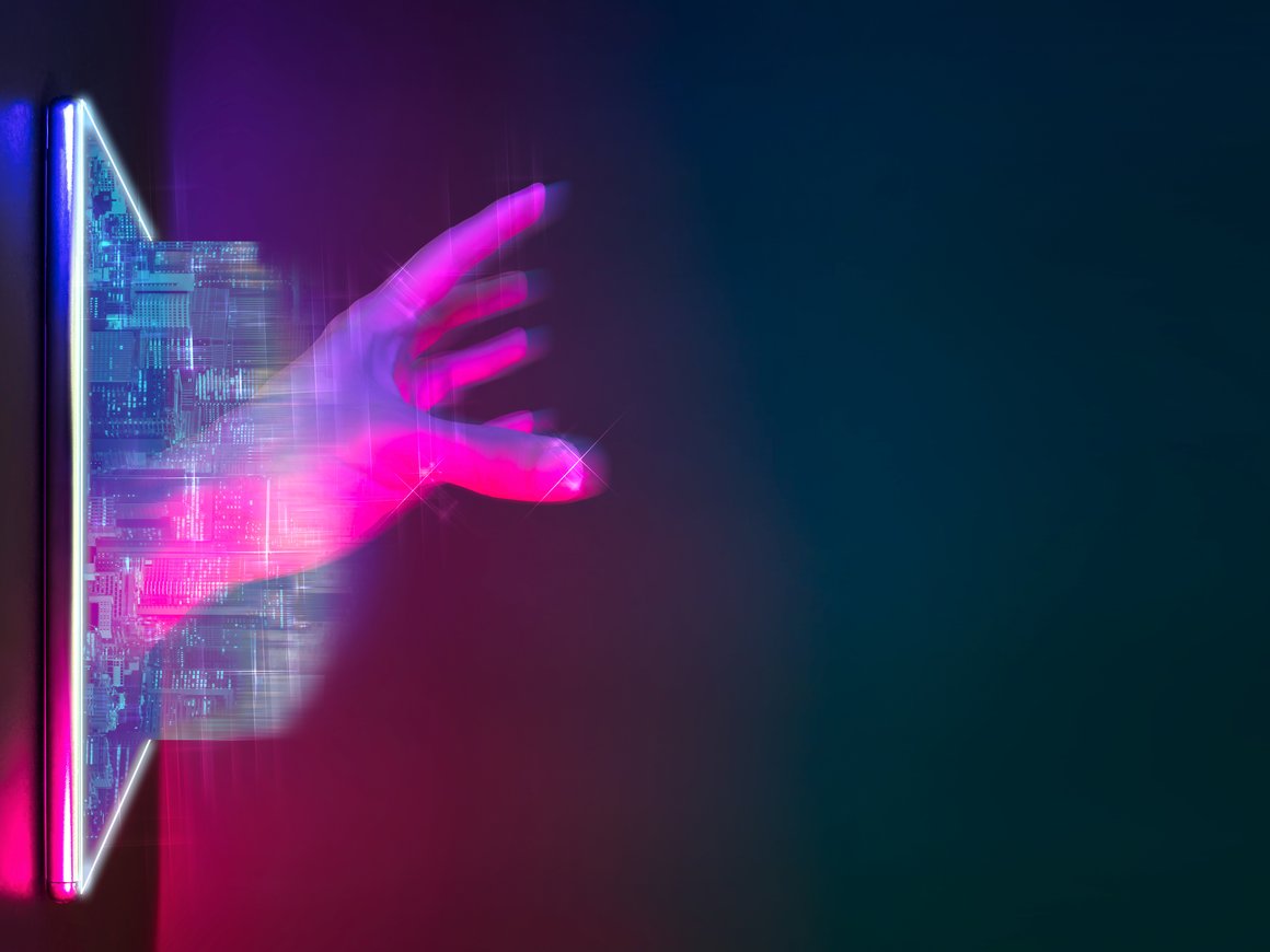 Виртуальный гардероб и цифровые документы: специалисты из поколения Z о будущем NFT