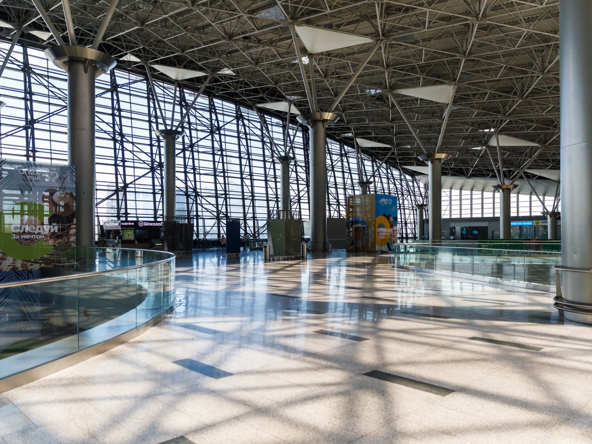 Аэропорт Внуково перешел в режим простоя