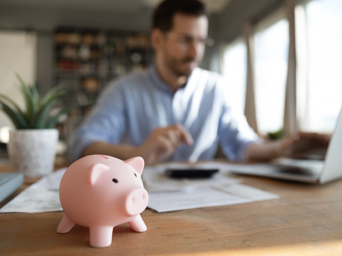 Вакансия менеджера по рекламе стала лидером по росту предлагаемых зарплат — исследование