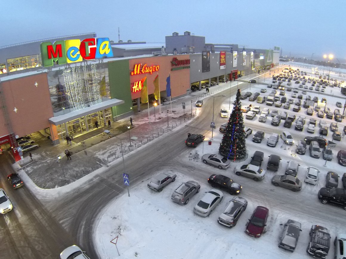 Власти поручили регионам открыть киоски российских производителей у торговых центров