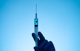 Как развивалась теория заговора о чипах в вакцине