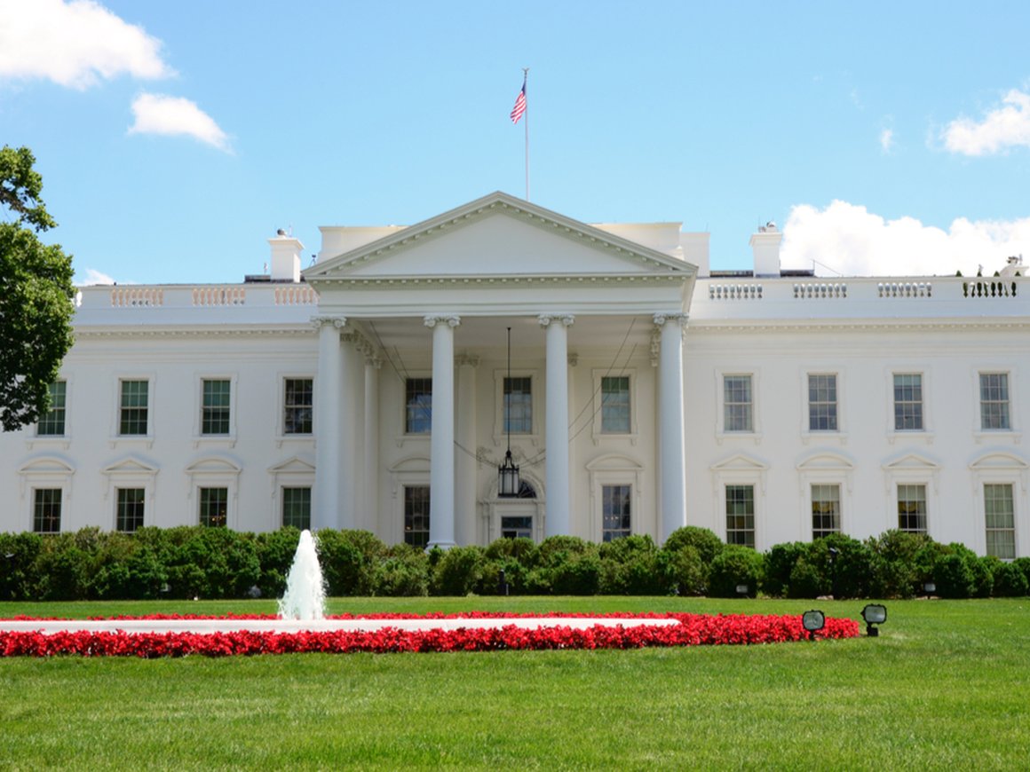 США лишили Россию долларовых банкнот