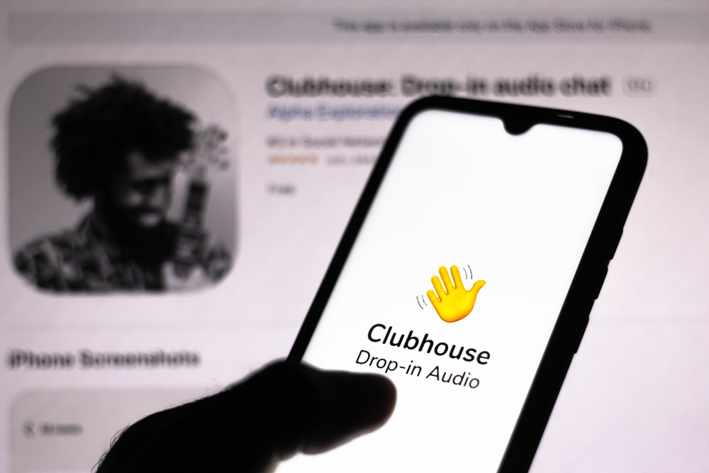 Clubhouse вылетел из топ-100 самых скачиваемых приложений в России