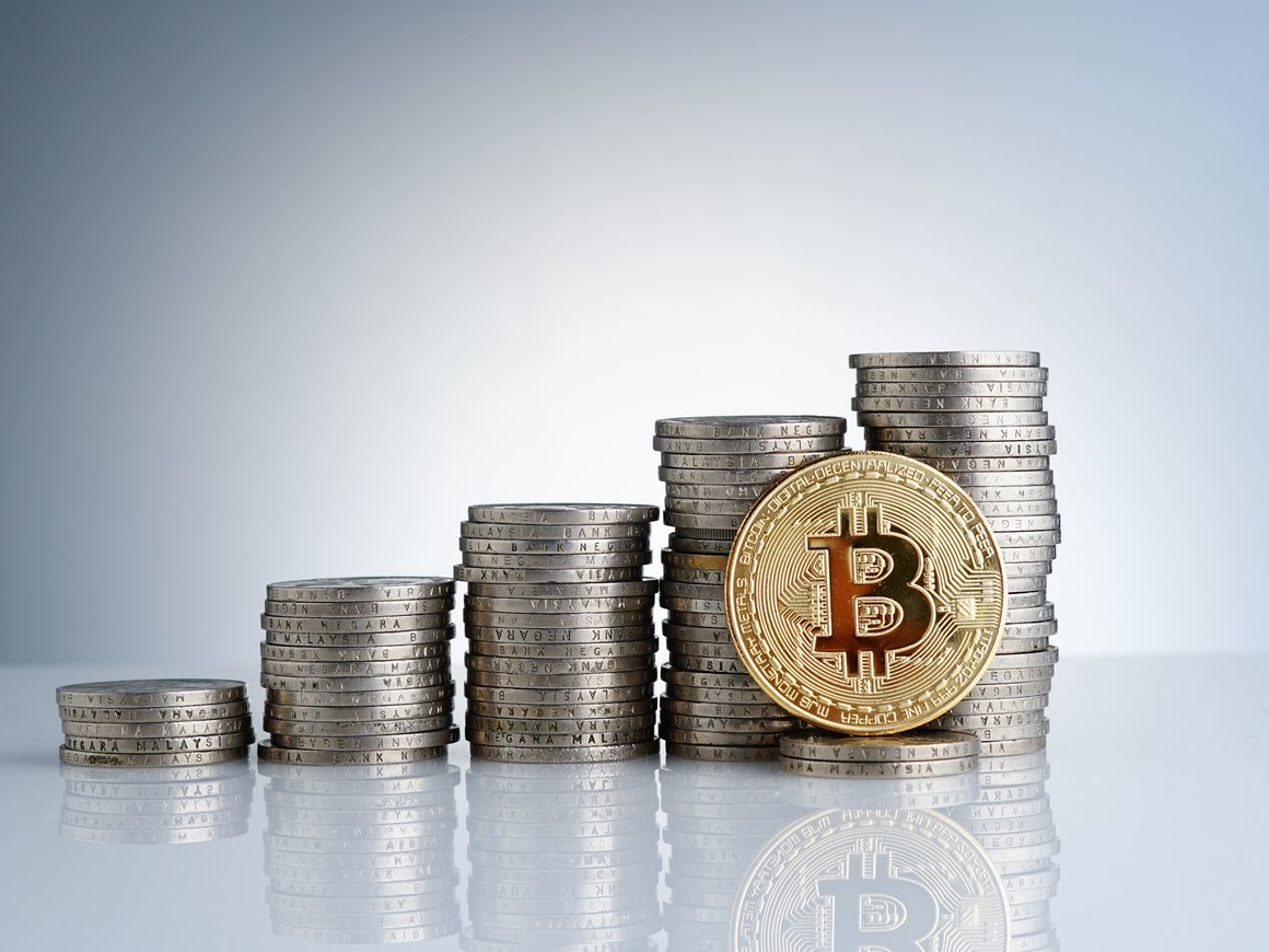 Не только биткоин и эфир: сколько криптовалют существует в мире