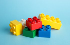 Нейросеть научилась выполнять инструкции по сборке Lego