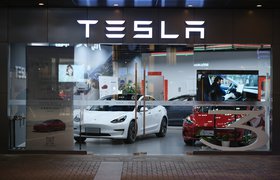 Владельцы Tesla в Китае потребовали компенсации после резкого снижения цен на машины