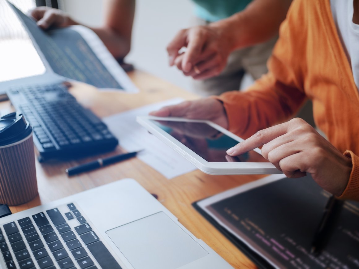 Зачем бизнесу развивать DevRel: как новая профессия помогает справиться с дефицитом IT-кадров