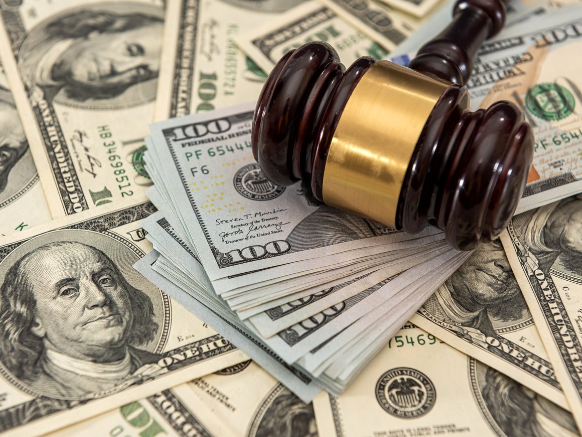 Bloomberg: Россия находится в «нескольких часах от дефолта»