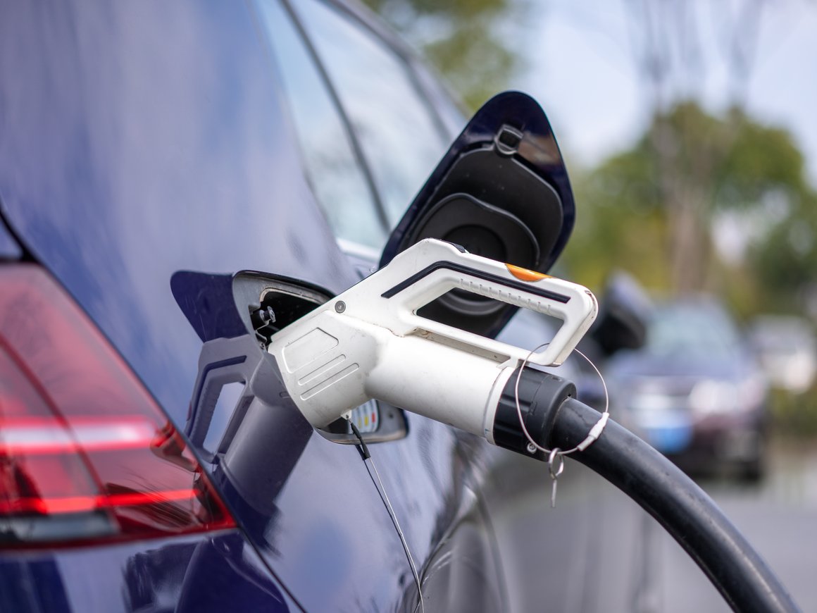 Российский производитель зарядок для электрокаров Edison Technologies привлек 24 млн рублей от двух бизнес-ангелов