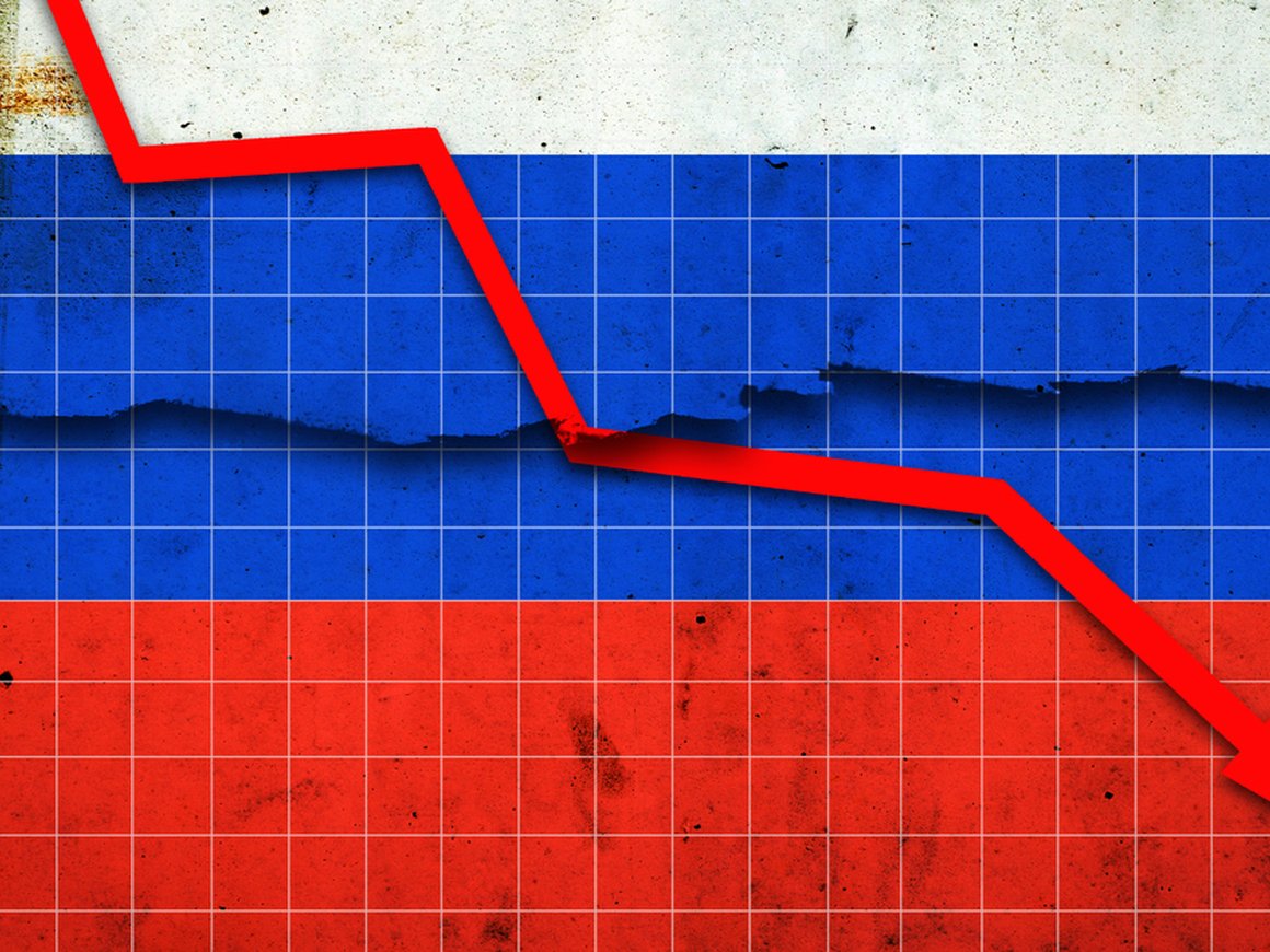 Российский фондовый рынок в пятницу растерял весь рост четверга