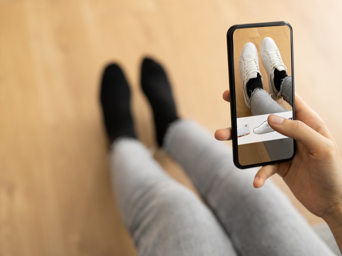 Запущено приложение ZERO10 для примерки цифровой одежды