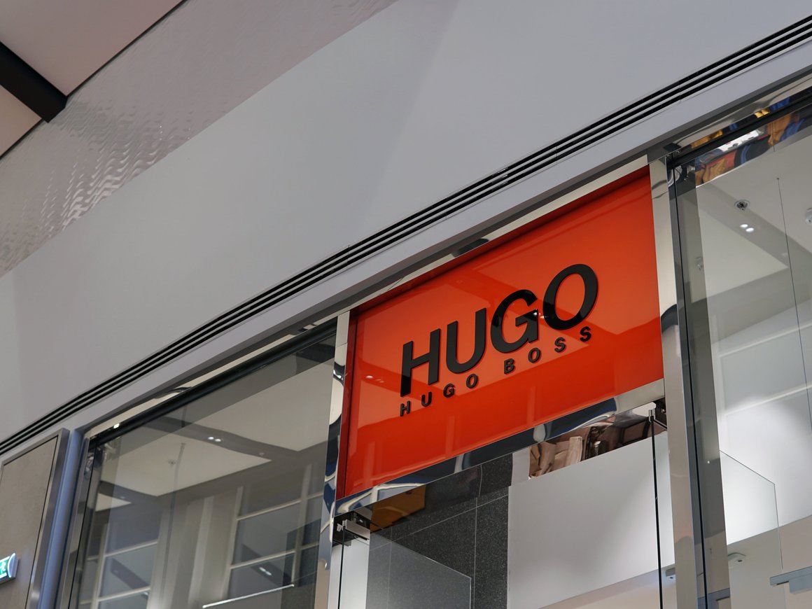 «Стокманн» закрыл сделку по покупке российских активов Hugo Boss