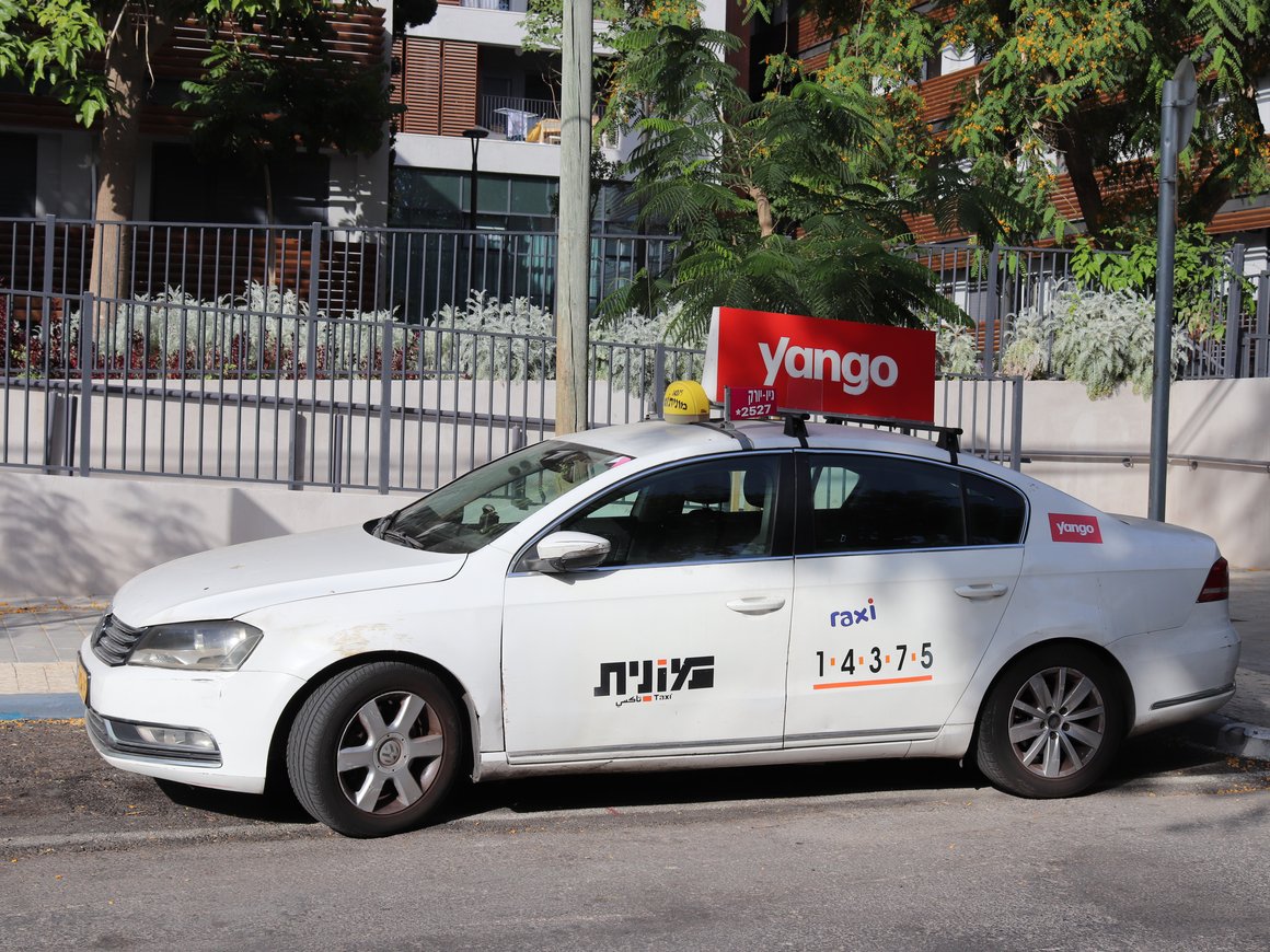 СМИ: «Яндекс» ведет переговоры о продаже сервиса такси Yango в Израиле