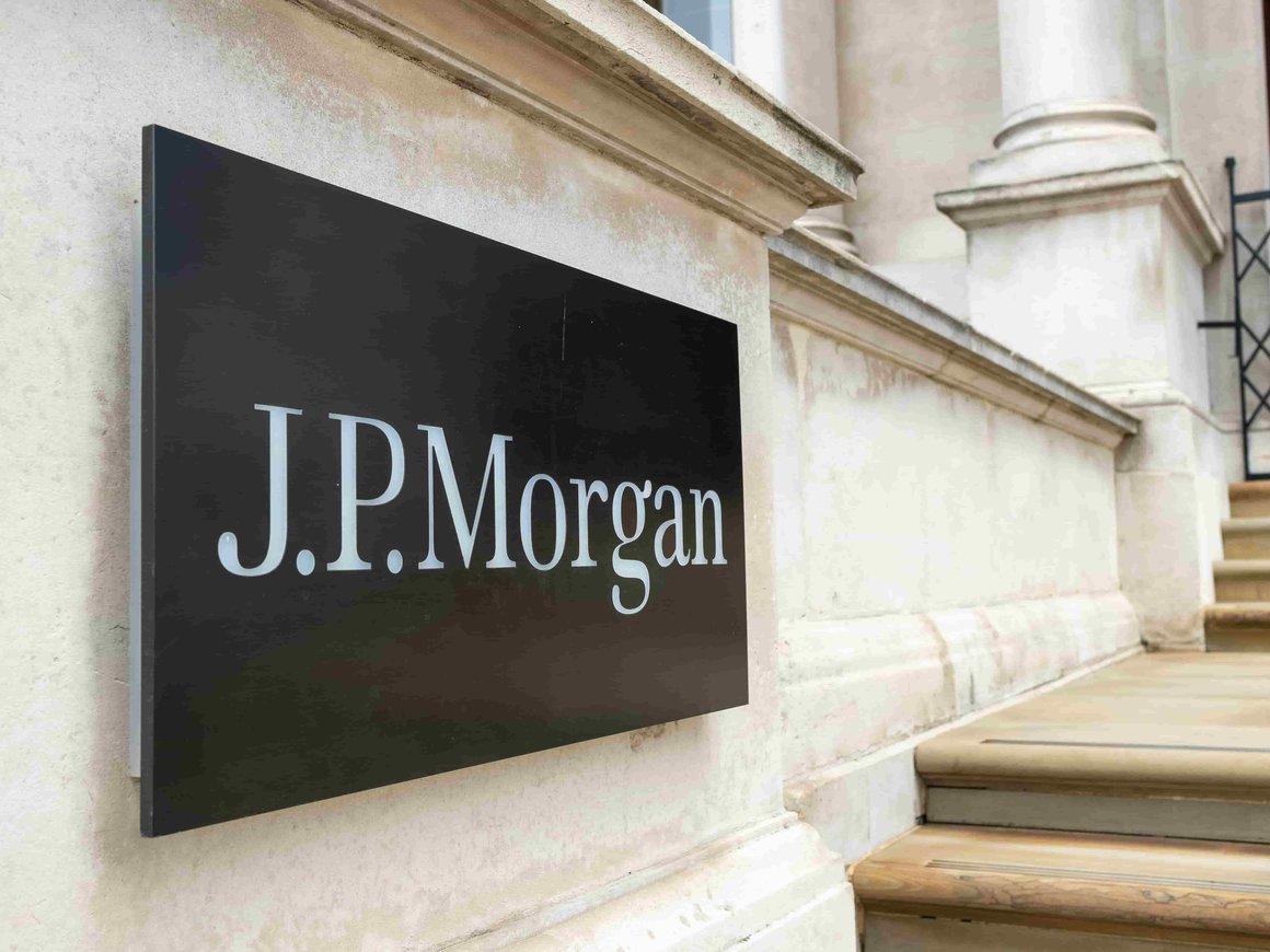 Суд арестовал российские счета Bank of New York Mellon и JP Morgan Chase Bank