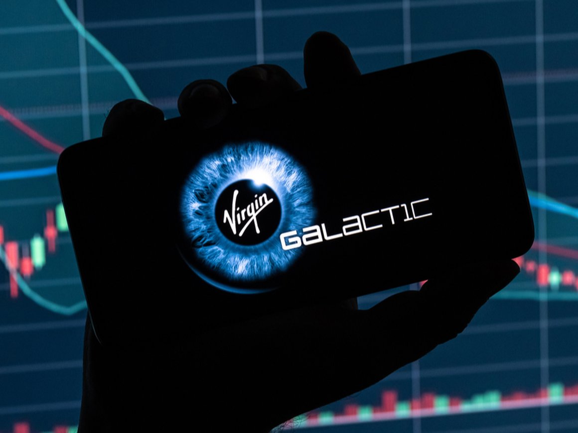 Акции Virgin Galactic рухнули на 15% после переноса начала космической программы для туристов