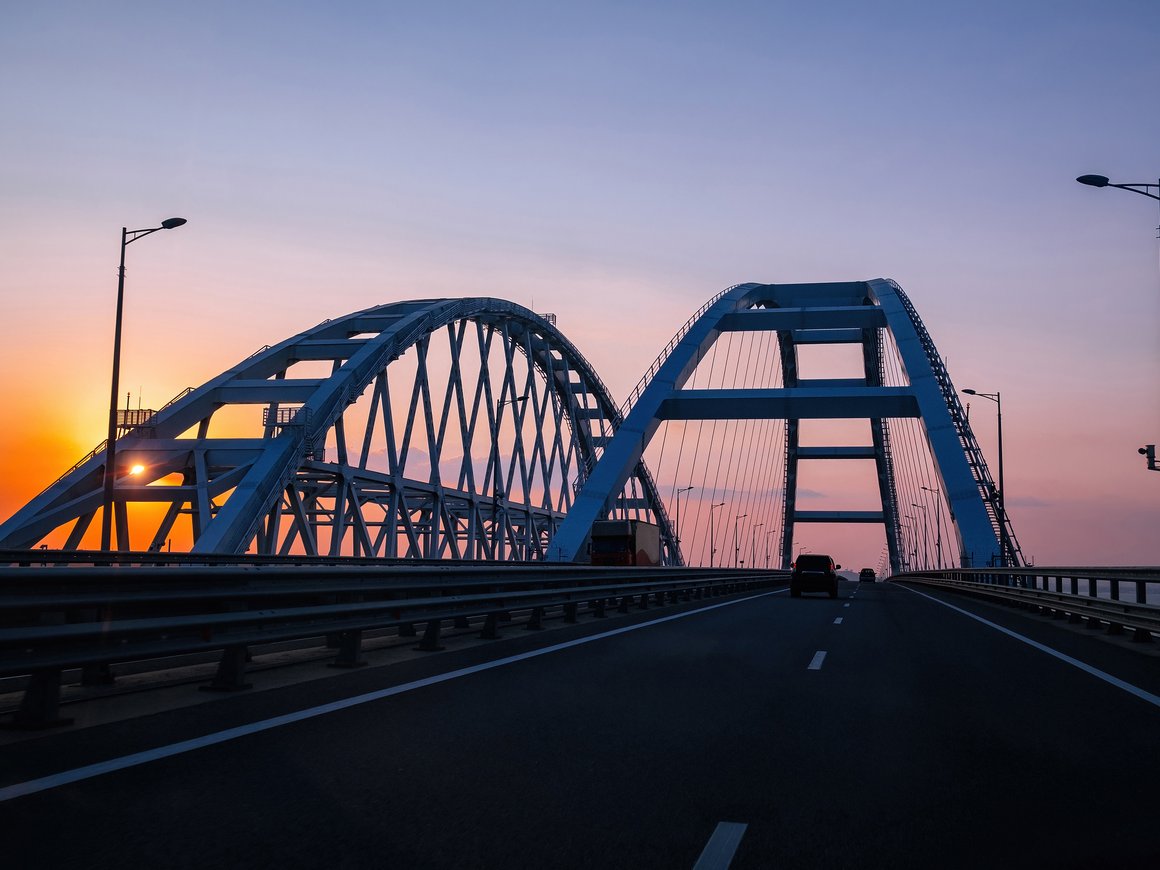 ЧП на Крымском мосту и приостановка движения: главное 8 октября