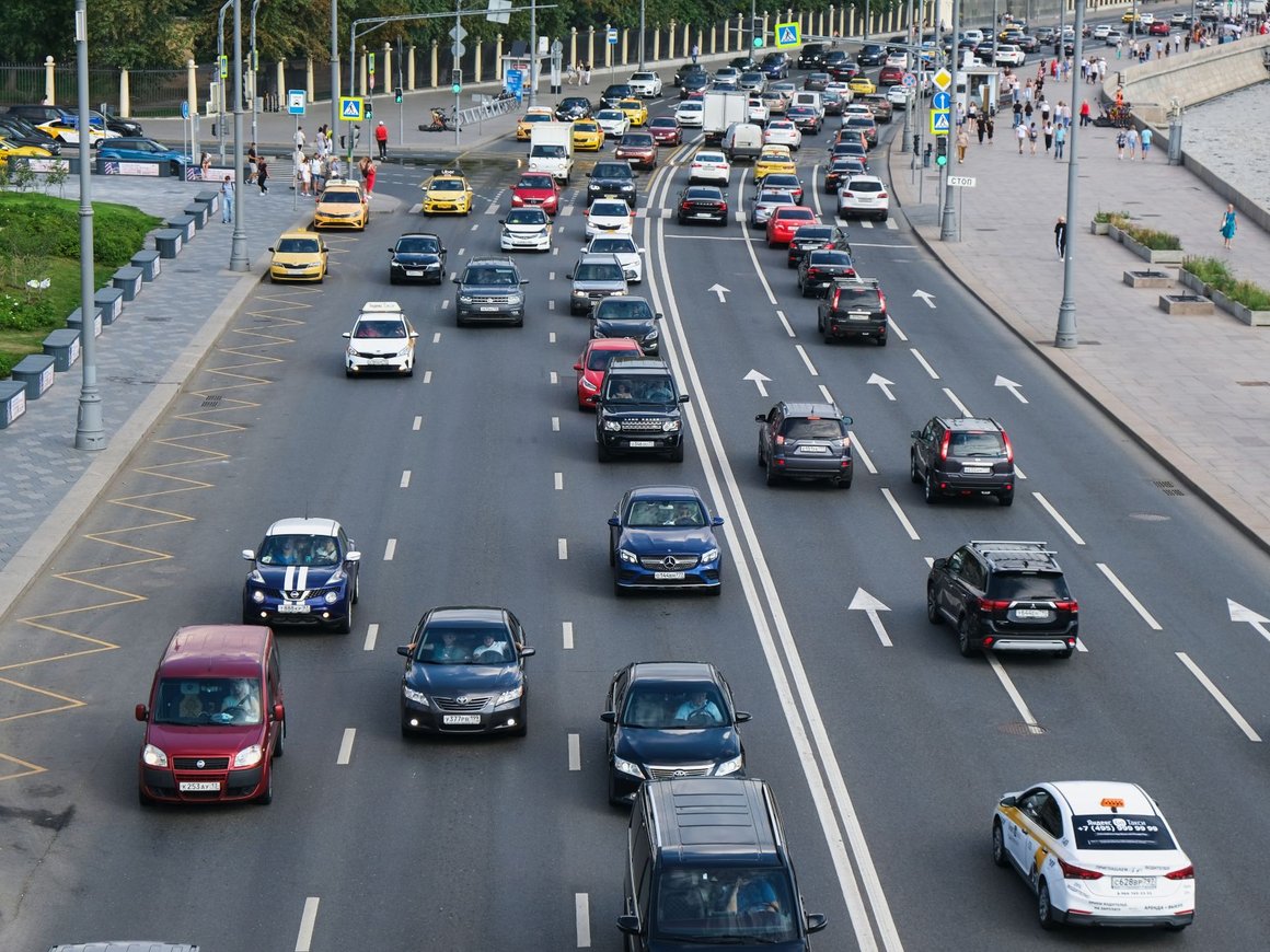 Московские водители смогут отслеживать светофоры через навигаторы
