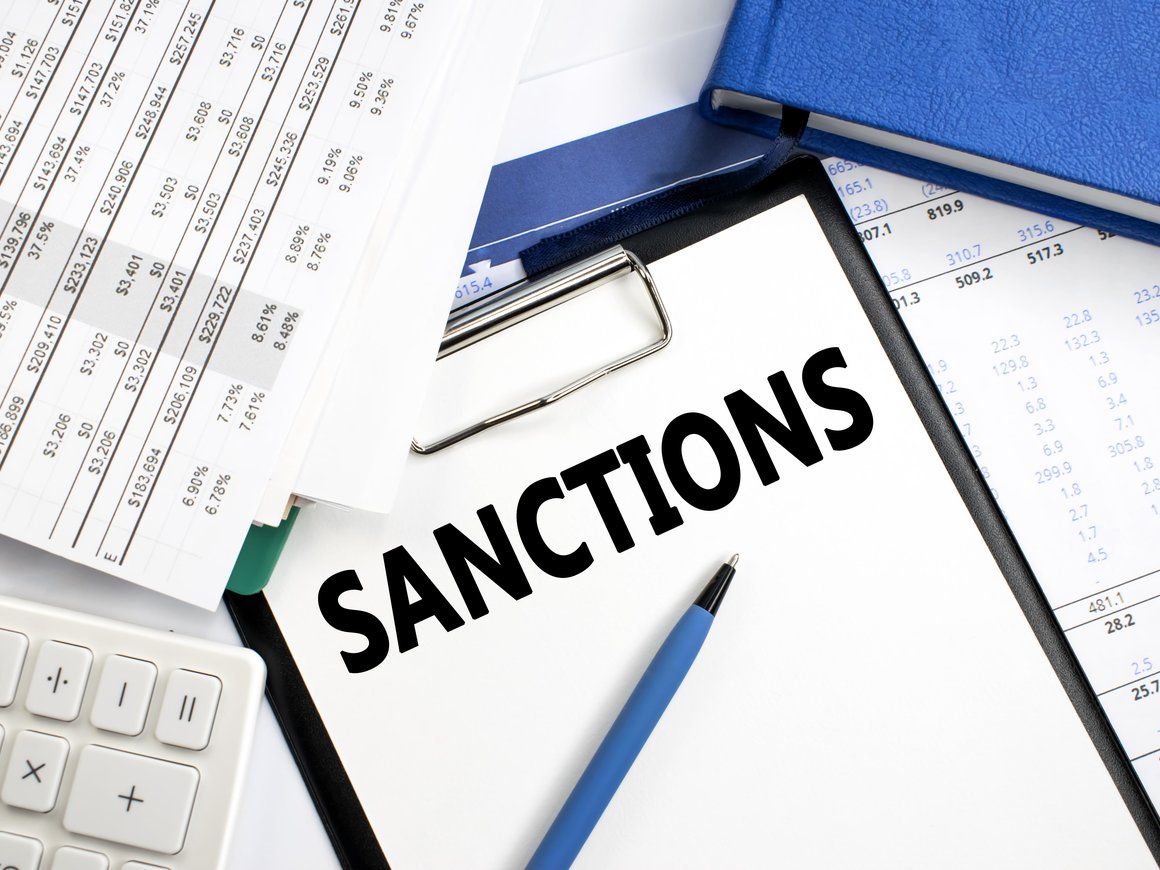 Депозитарий Казахстана рекомендовал владельцам российских ценных бумаг вывести их до 1 августа