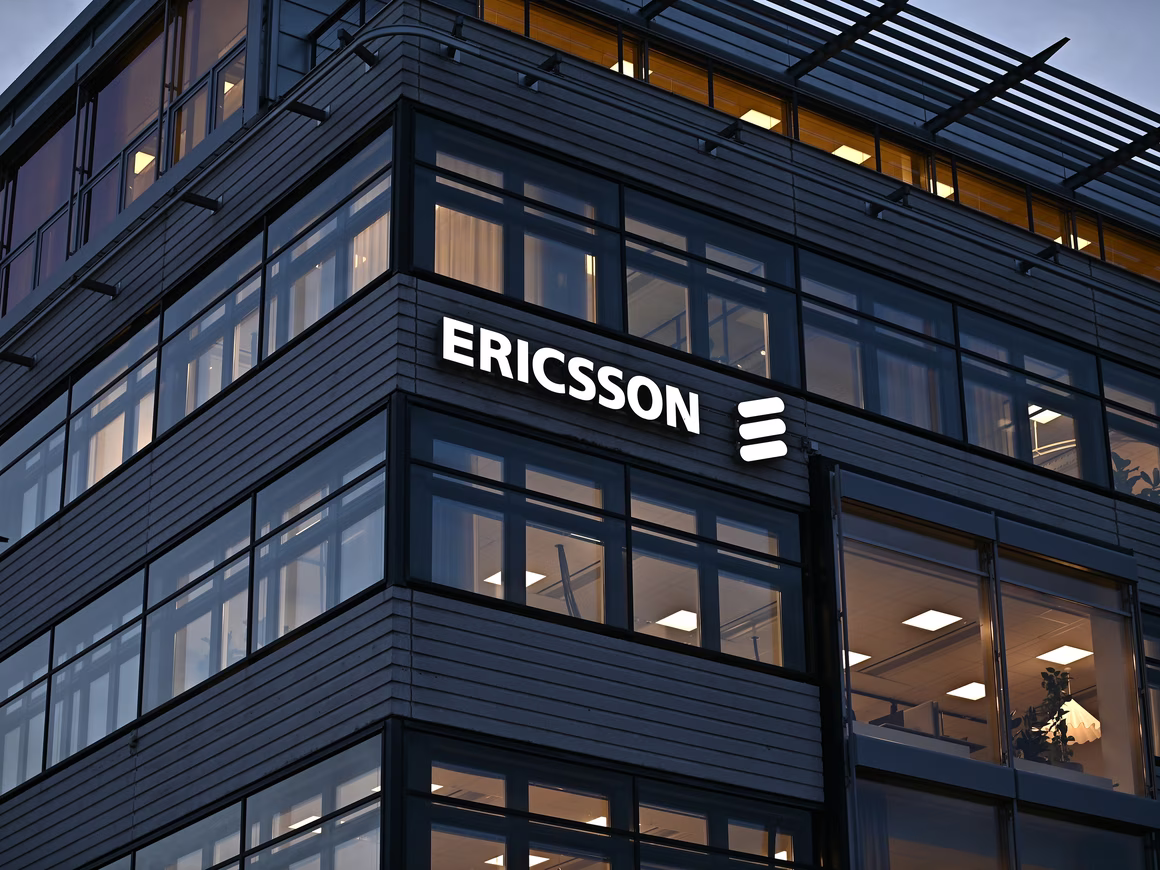 Ericsson сократит всех сотрудников в России до конца года