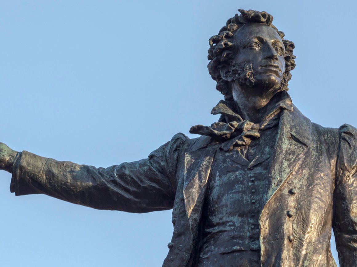 Искусственный интеллект «оживил» Александра Пушкина и научил его писать современные стихи