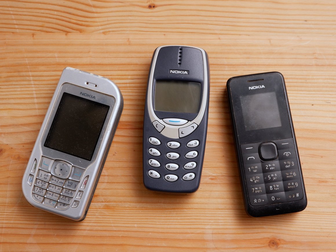 На фоне частичной мобилизации резко выросли продажи кнопочных телефонов