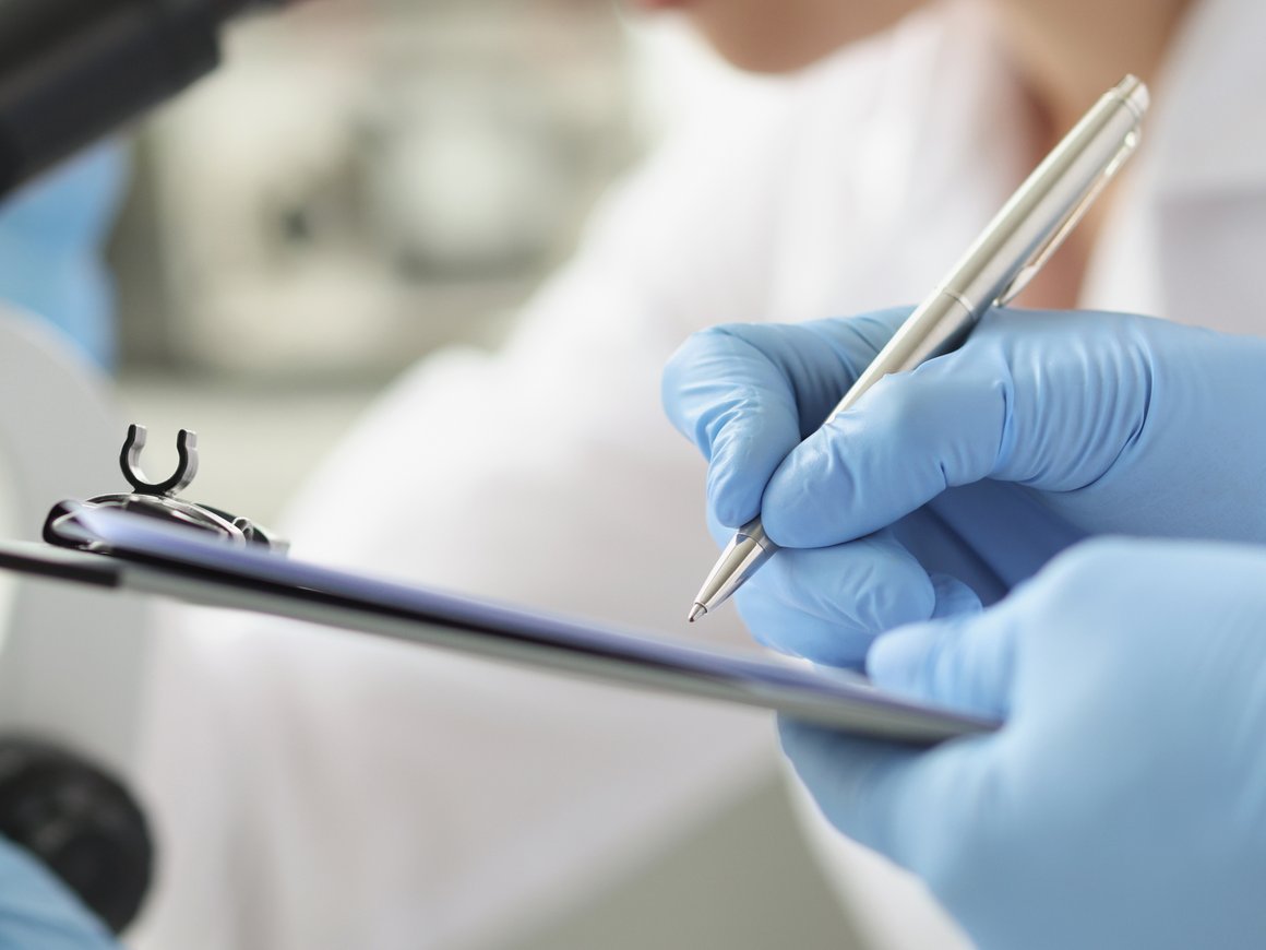 Медцентр Genetico планирует разместить 12% акций в ходе IPO на Мосбирже