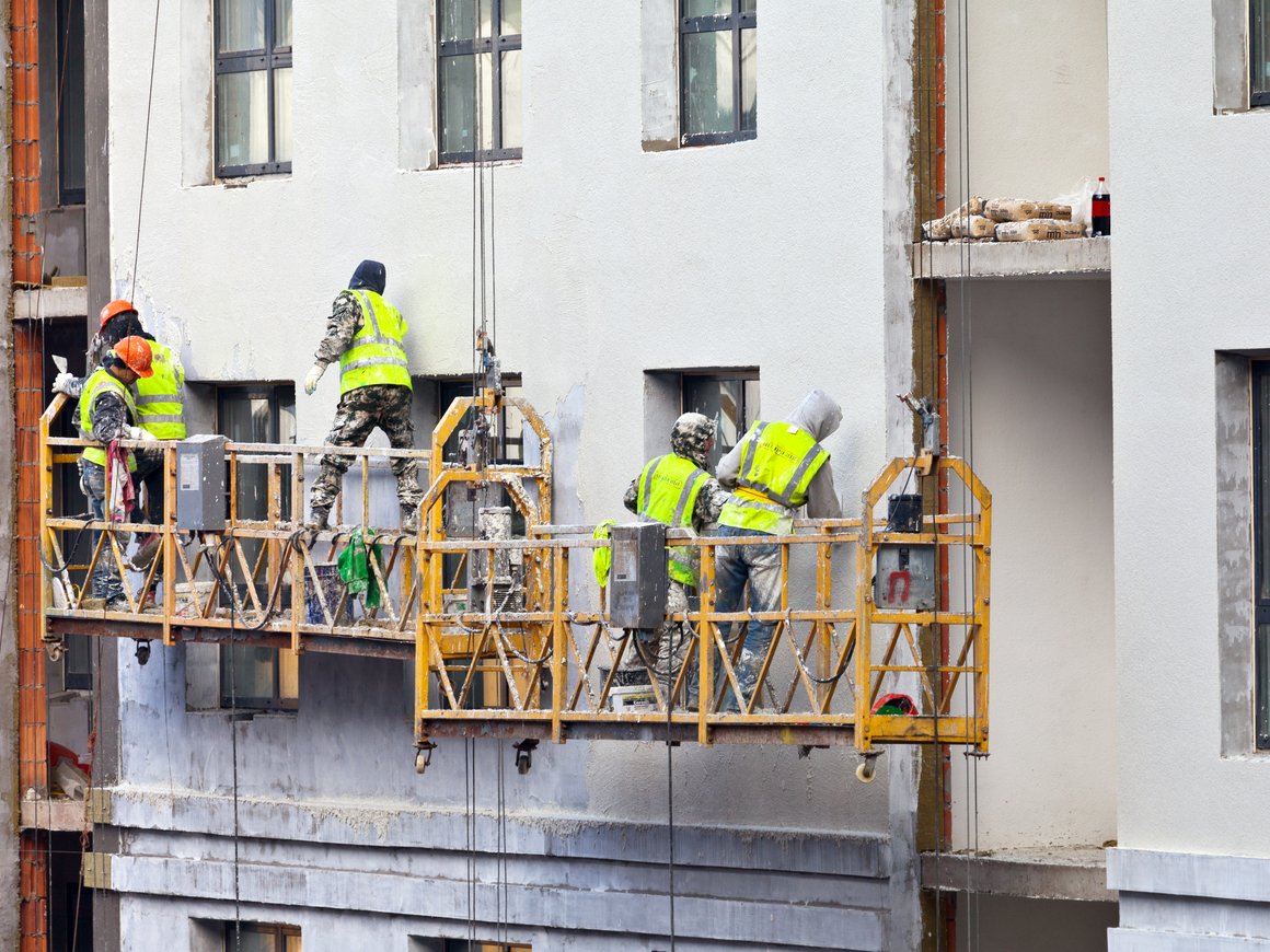 Эксперты рассказали, у кого вырастут зарплаты в первой половине 2025 года