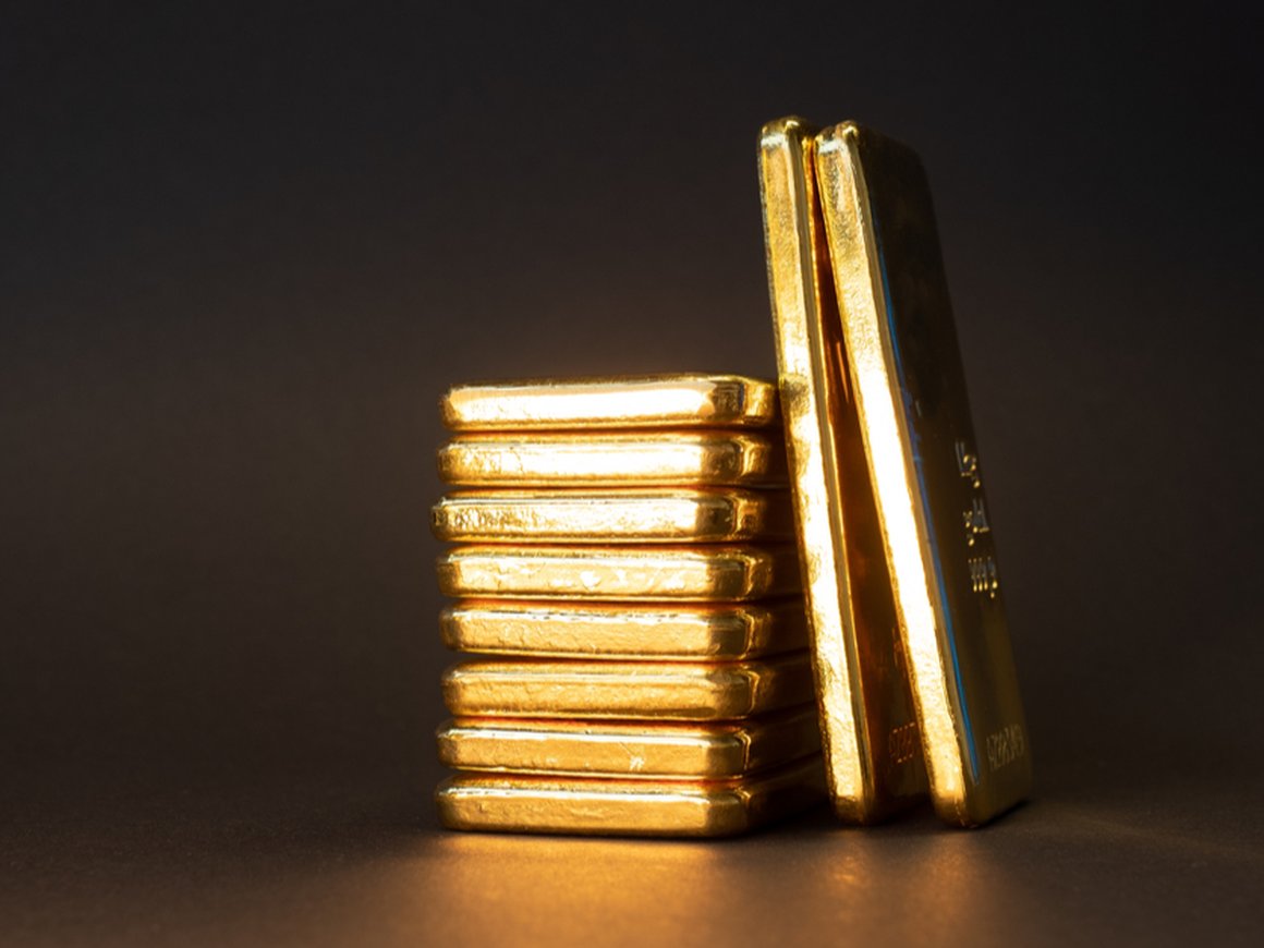Банк России будет скупать золото по фиксированной цене 5 тыс. рублей за грамм