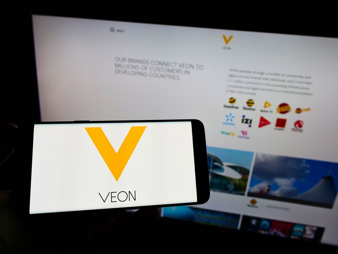 Veon решил продать долю в Beeline Kyrgyzstan