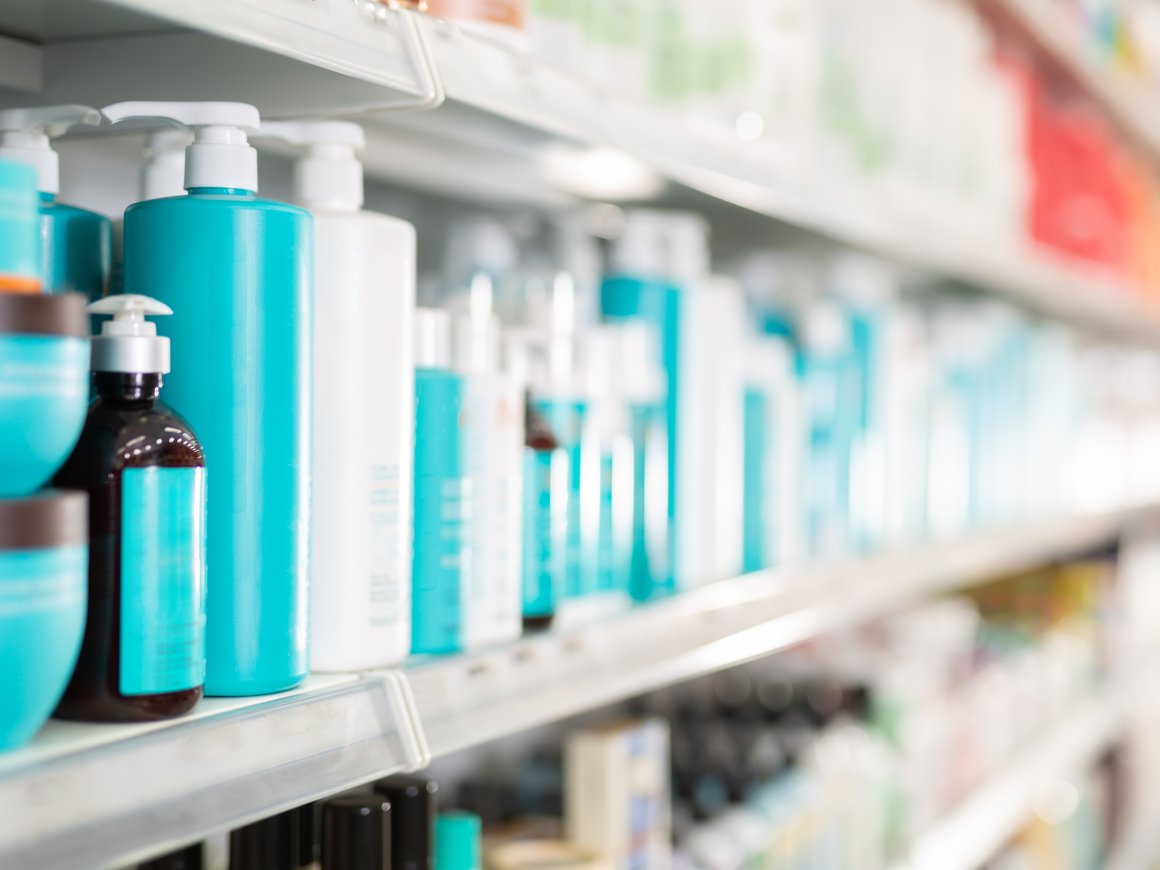 Эксперты и производители рассказали, что ждет российский рынок косметики в условиях санкций
