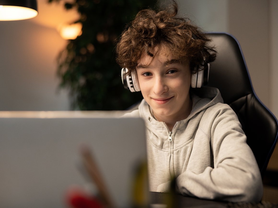 Как запустить «Tinder для EdTech» — опыт предпринимателя из офлайна