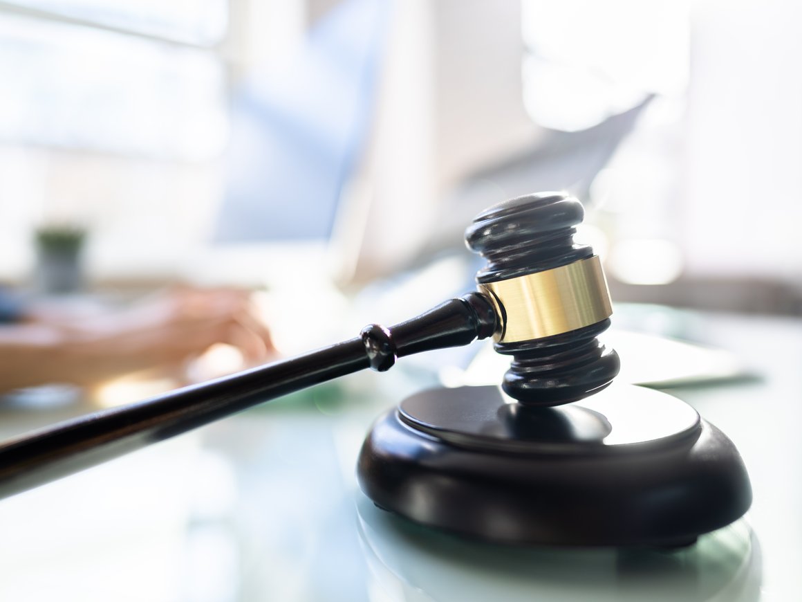 Россияне подали коллективный иск к СДЭК из-за утечки данных