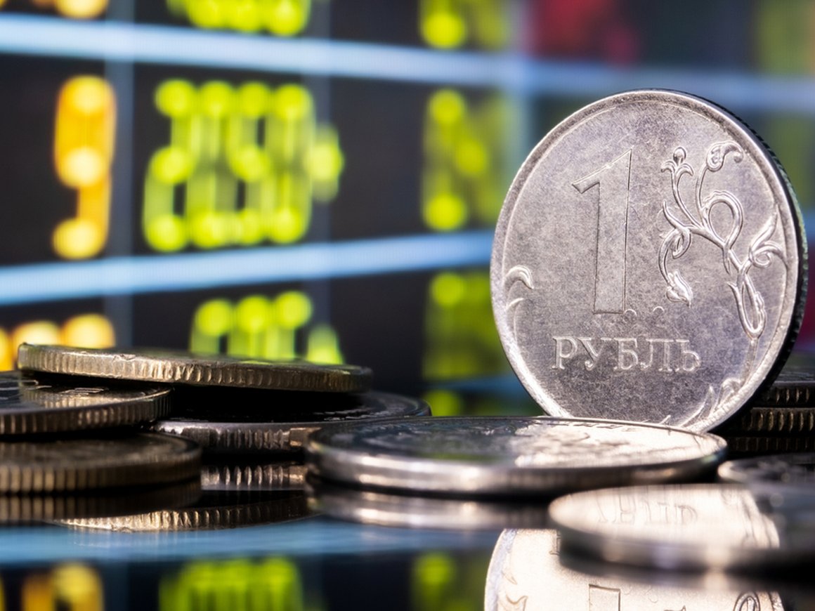 Зампред ЦБ раскритиковал предложение вице-премьера по таргетированию рубля