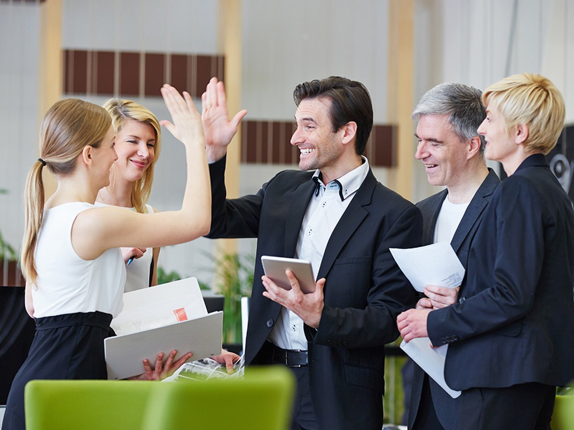 Не только деньгами: 5 альтернативных способов мотивировать команду