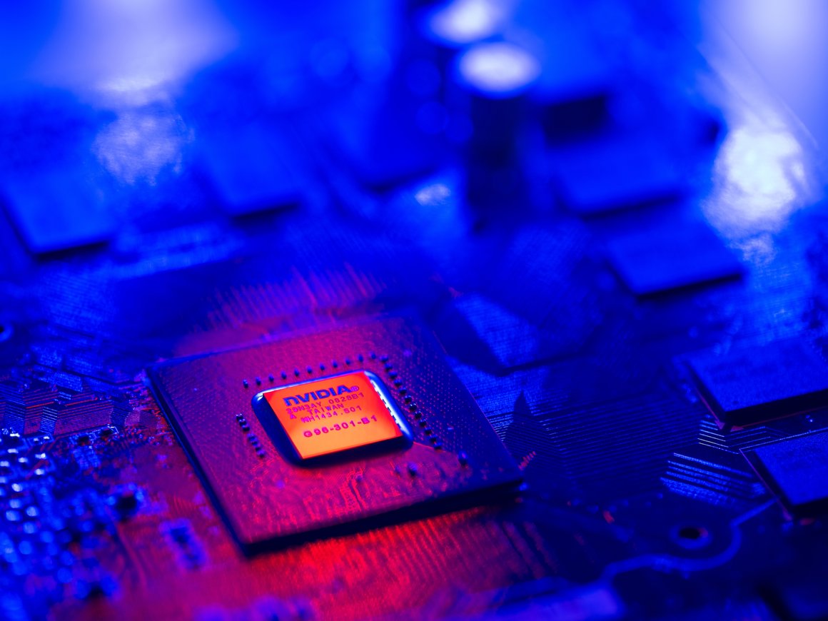 В OpenAI задумались о создании собственных AI чипов