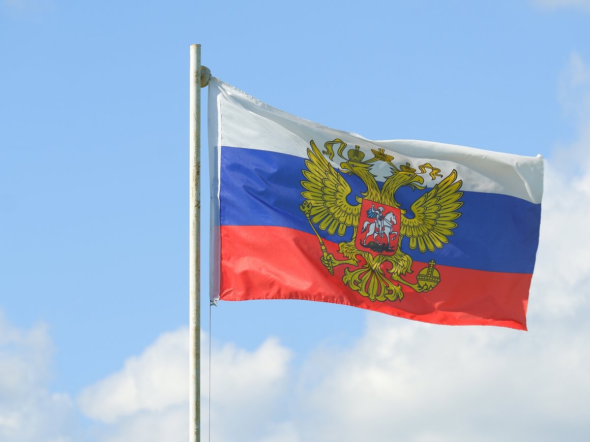 Нерезидентов из «недружественных» стран обязали платить взнос с продажи активов в России